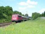 Die Br.110 446-2 fuhr am 18.05.07 von Aalen nach Donauwrth hbf, hier kurz hinter dem Bahnhof Hofen(b.