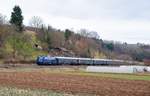 110 428 mit Classic Courier Wagen Richtung Stuttgart.(Reichenbach/Fils 11.3.2018).