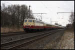 E 101309 mit AKE Touristikzug DPE 50 nach Papenburg kommt hier am 17.3.2018 um 11.17 Uhr in Westerkappeln - Velpe vorbei.