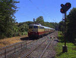 Die Aachen-Rundfahrt mit dem AKE-Rheingold. 
Gezogen von Lok E10 1309 aufgenommen vom Bahnsteig 2 in Aachen-Eilendorf. 
Bei Sommerwetter am Vormittag vom 1.7.2018.