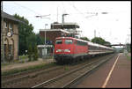 DB 110357-7 fährt hier am 30.9.2007 mit dem DPE 87405 nach Münster um 18.20 Uhr durch den Bahnhof Hasbergen.