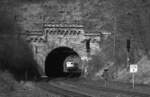 Oberrieden, Schürzenbergtunnel, 110 426 (3.4.1988). 
Die Aufnahme entstand von gleichen Standpunkt aus wie die folgende.