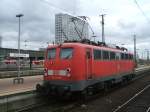 BR 110 278-9 auf dem Weg zum Umspann des SDZ 46082 aus
Willingen,zur Weiterfahrt nach Freiburg,im Dortmunder Hbf.
(04.11.2007)