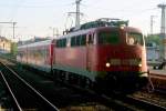 Leider ein schlechtes Bild, trotzdem eine besonderheit 110 415-7 mit 2x-Wagen bei der Durchfahrt Dsseldorf Hbf