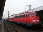 110-507-0 ist gerade mit einem RE aus Wolfsburg in Hannover HBF angekommen