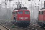 Alte Bilder: Ein Lokzug mit 110 387-8 & BR111, der gerade aus dem Deutzerfeld gezogen wurde, aufgenommen am 26.08.2007