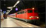 110 401 steht am morgen des 09.09.09 im Karlsruher Hauptbahnhof und wartet auf Abfahrt richtung Mainz.