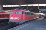 110 426-4 mit eine mRE 4 Verstrker in Dsseldorf Hbf am 24.06.2009