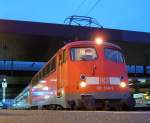 Die 110 398-5 steht am morgen des 28.12.2009 in Dsseldorf Hbf.