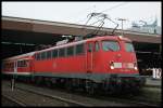 110 494 steht mit einem RE4 in Dsseldorf Hbf