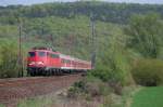 110 508-9 mit RE 10084 Bondorf - Husum, am 22.04.2011 bei Freden 