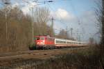 110 469 durcheilt am 17.02.2013 mit einem IC Wanne-Eickel