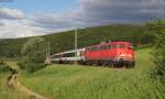 110 457-8 mit dem IC 283 (Stuttgart Hbf-Zrich HB) bei Mhringen 23.6.13