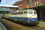 110 298 mit RE 24359 (Hamburg–Uelzen) am 22.04.2000 in Hamburg-Harburg