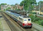 110 503 mit RE 3340 (Hamburg Hbf–Bremen Hbf) am 01.07.1995 in Buchholz (Nordheide) 