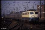 110473 fährt am 27.02.1991 um 14.08 Uhr mit einem Personenzug aus Düren in Köln HBF ein.