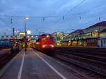 110 316 mit RE nach Mnchen Hbf kurz vor der Abfahrt aus Regensburg Hbf am 17.02.2007.