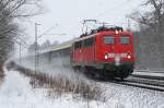 110 284 mit einem langen, bunten Turnuszug am Morgen des 14.02.2009 in Haar (bei Mnchen).