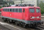 Die 110 243-3 rangierte nach dem Pilgerzug fr Lourdes am 16.05.2009 in Aachen HBF