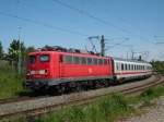 110 200 zog am 06.06.2010 den IC 1809 von Stralsund nach Rostock.