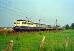 110 137 mit RE 3160 (Braunschweig–Bremen) am 20.08.1998 zwischen Vhrum und Hmelerwald