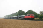 110 200 mit einem Autoslaaptrein auf dem Weg nach Venlo.
Aufgenommen am 9. August 2009 an der Stadtgrenze Köln / Pulheim.
