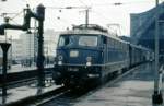 E10 422 mit D-Zug  Köln Hbf