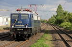 110 278-9 von der Centralbahn kommt als Lokzug aus Trier-Hbf nach Mönchengladbach-Hbf und kommt aus Richtung Koblenz,Bonn und fährt durch Roisdorf bei Bornheim in Richtung Köln.