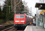 Ein Nachschuss von der 111 098-0 DB schiebt den RE4 aus Aachen-Hbf nach Dortmund-Hbf und kommt aus Richtung