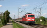 111 061-8 mit der RB 17033 (Offenburg-Basel Bad Bf) bei Niederschopfheim 15.5.17