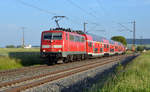 Zusammen 111 188 führte 111 190 im Sandwich einen nur aus drei Wagen bestehenden RE nach Frankfurt(M) durch Retzbach-Zellingen Richtung Gemünden.
