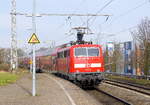 Nachschuss von der 111 115 DB schiebt den RE4 aus Aachen-Hbf nach Dortmund-Hbf und kommt aus Richtung