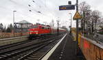 111 129 DB kommt die Kohlscheider-Rampe hoch aus Richtung Neuss,Herzogenrath mit dem RE4 aus Dortmund-Hbf nach Aachen-Hbf und fährt durch Kohlscheid in Richtung