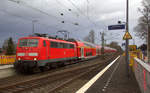 111 093 DB kommt die Kohlscheider-Rampe hoch aus Richtung Neuss,Herzogenrath mit dem RE4 aus Dortmund-Hbf nach Aachen-Hbf und fährt durch Kohlscheid in Richtung