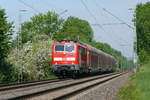 111 125-1 auf dem Weg nach Aachen, hier kurz vor dem Bhf Herzogenrath. Aufnahme vom 22.05.2010
