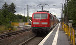 Ein Nachschuss von der 111 155 DB schiebt den RE4 aus Aachen-Hbf nach Dortmund-Hbf und kommt aus Richtung Aachen-West,Laurensberg,Richterich, und fährt durch Kohlscheid in Richtung Herzogenrath,Mönchengladbach,Neuss. 
Aufgenommen vom Bahnsteig 1 in Kohlscheid. 
Bei Sonne und Wolken am Nachmittag vom 14.7.2019.