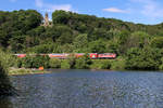 111 112 der Deutschen Bahn AG war am 30. Mai 2020 mit dem Regionalexpress 10424 von Dortmund Hauptbahnhof nach Aachen Hauptbahnhof unterwegs, hier unterhalb des Berger Denkmal bei Witten.