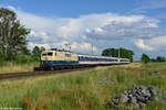 Am 28.06.2021 ist 111 174 mit einer RB 48 auf der linken Rheinstrecke bei Brühl in Richtung Norden unterwegs.