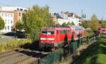 Am 06.10.2022 macht sich die 111 168-1 in Iserlohn auf den Weg nach Letmathe.