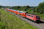 111 011 mit einem Regio am 24.06.26 bei Asbach.