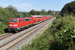 111 087 mit dem RB 16 in Richtung Treuchtlingen am 10.7.2026 bei Dollnstein.