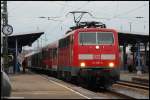 111 080-8 steht am 17.03.08 mit RE 19464 nach Stuttgart Hbf auf Gleis 3 des Aalener Bahnhofs.