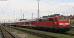 111 061-8 stand am 20.4.08 mit 5n-Wagen in Offenburg und geno ihre Sonttagsruhe