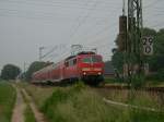 BR 111 117-8 mit dem RE 4 (Wupper-Express) Richtung Aachen am km 29.0