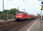 111 144 mit Doppelstockwagen in Winsen (Luhe) als RB in Richtung Hamburg - 7.06.2003