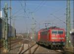 111 127 mit dem RE4  Wupper-Express  bei der Einfahrt in Dsseldorf Hbf 21.3.2009