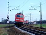 111 227 und 143 281 am Zugschluss als RB-Pendel zwischen Plattling und Regensburg Hbf, am 28.03.2009 kurz nach Plattling!