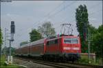 RE10423 nach Dortmund am Esig Geilenkirchen, Schublok war 111 012 13.5.2009