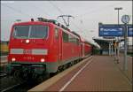 Archiv: 111 157 mit dem RE10414 nach Aachen in Dortmund Hbf 6.12.08
