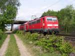 111 060-0 bei Gundelfingen am 28.04.2004